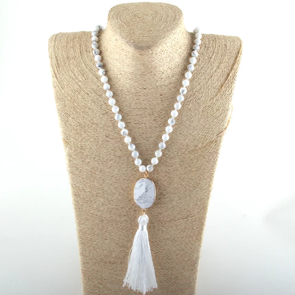 collier en pierres naturelles