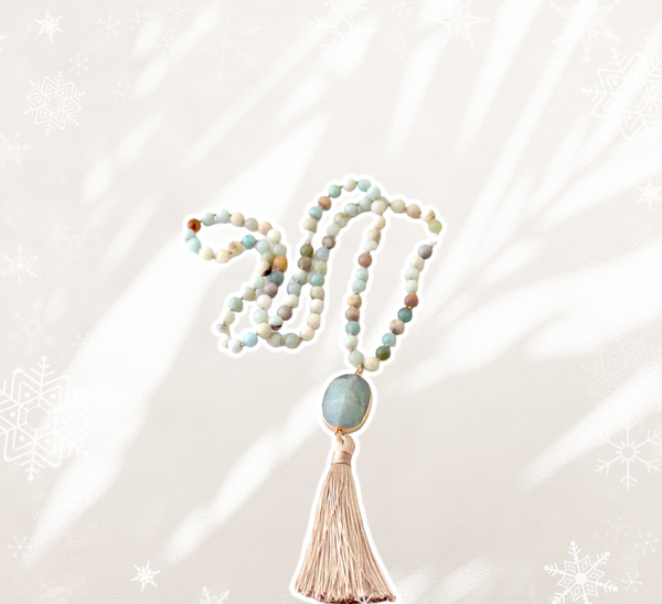 collier en pierres naturelles